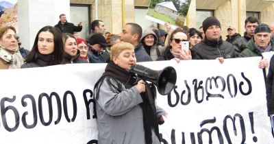 სვანეთში ჰესების მოწინააღმდეგე მანანა საღლიანი სასამართლომ სამსახურში აღადგინა